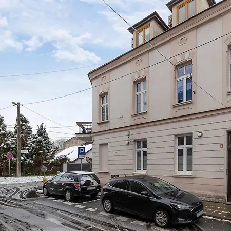 Διαμέρισμα Charming One Bedroom In With A Perfect Location By Renters Krasków